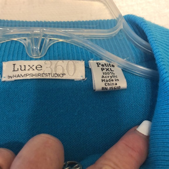 3 Acrylic Sweaters: 1 winter white, 1 blue, and 1 orange. Luxe brand - Picture 3 of 5